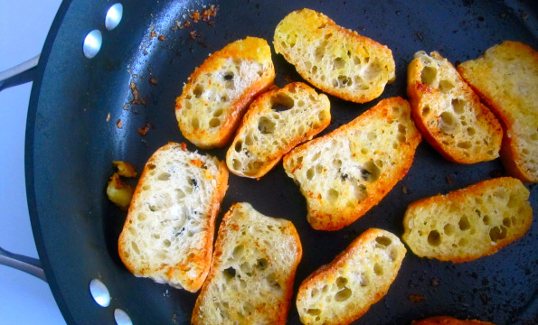 Garlic toasts